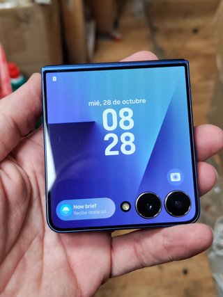 Samsung Z Flip7 256GB Azul Z Flip 7 - OPORTUNIDAD
