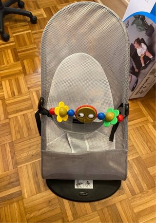 Hamaca para bebé con arco de juegos