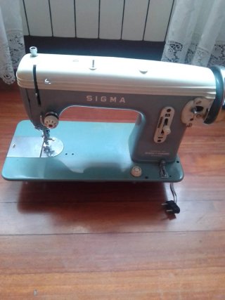 Máquina de coser Sigma