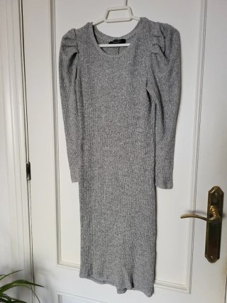 Vestido de punto gris