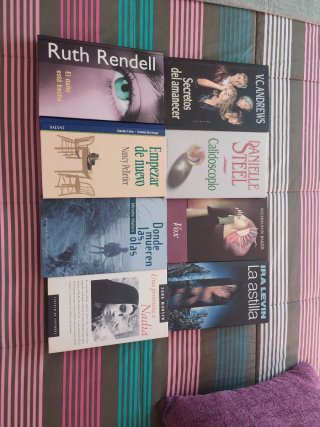 Lote de novelas, CD una 5€ y el lote por 30€
