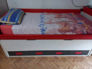 DORMITORIO JUVENIL EN TORREJÓN DE ARDOZ