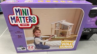 Casita de Muñecas de Madera ESTRENAR