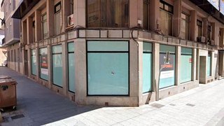 Local comercial en venta en Plaza de Toros - Avenida Chapí - Trinquete en Elda