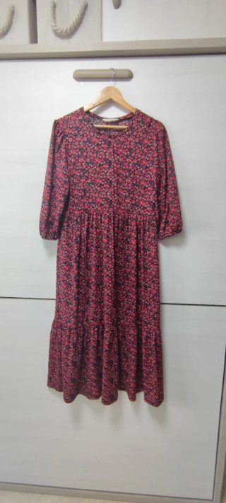 Vestido largo Stradivarius estampado T-M