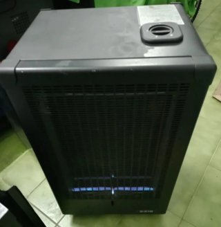 Estufa de gas butano negra