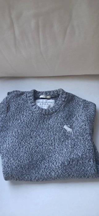 Jersey jaspeado gris de Abercrombie & Fitch