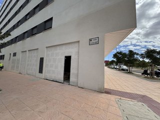Local comercial en venta en Valdespartera - Arcosur en Zaragoza