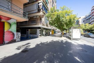 Local comercial en venta en Camino de Ronda - Rosaleda en Granada
