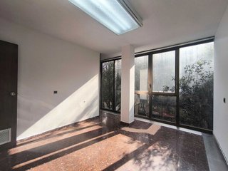 Oficina en alquiler en La Nova Esquerra de l'Eixample en Barcelona