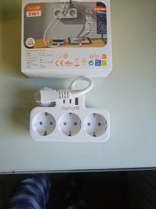 Regleta DigiVolt 3 Enchufes y Puertos USB