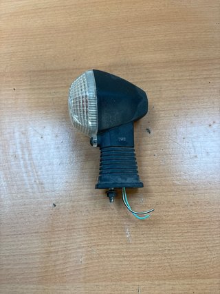 Intermitente Izquierdo Suzuki GSX 650 F 00-06
