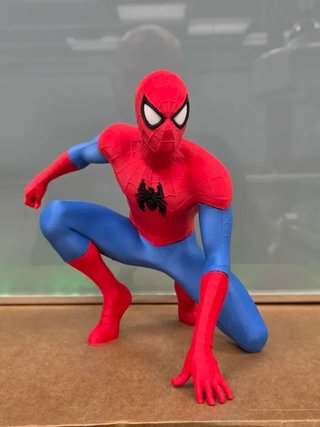 Figura Spiderman realista