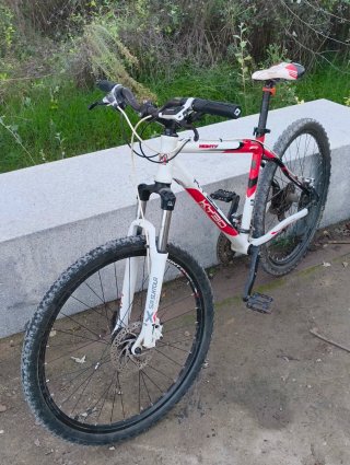 Bicicleta de Montaña Monty 27.5