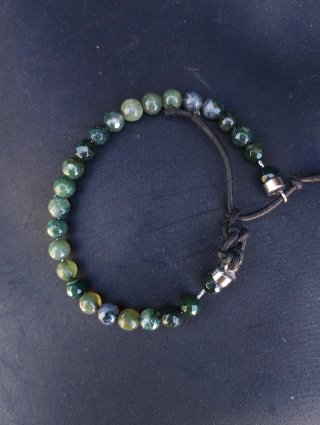 Pulsera de cuentas verdes
