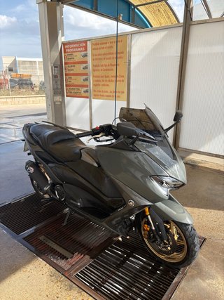 Yamaha TMAX Tech Max 560