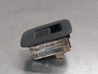 Mando elevalunas trasero derecho TOYOTA AURIS