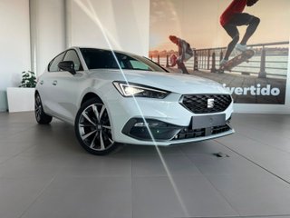 *NUEVO* SEAT Leon 2026