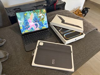 iPad Pro 11 256GB con Magic Keyboard y Folio