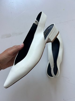 Zapatos Kitten Mule Blancos