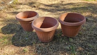 Set de 3 Macetas Grandes de Plástico