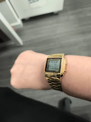 Reloj Casio Dorado