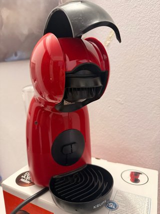 Cafetera Krups Dolce Gusto Roja