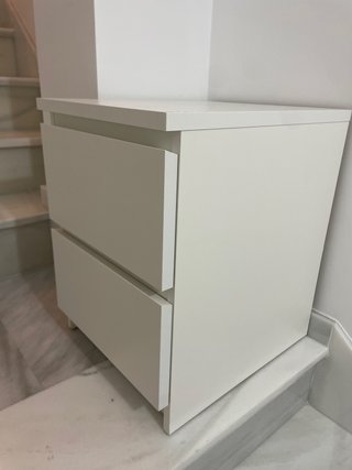 Mesita de noche blanca Ikea
