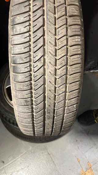 Neumático 185/65R15 88H con Llanta