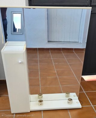 Espejo de baño con apliques de luz