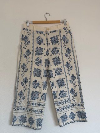 Pantalones de Lino Bordados Zara