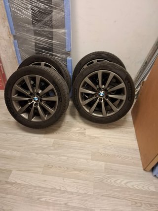 Llantas BMW 18 con neumáticos Michelin