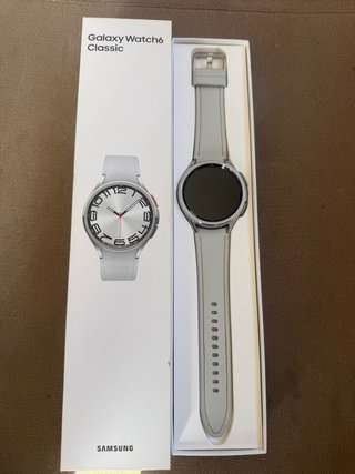 Samsung Galaxy Watch6 Classic Plateado