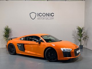 Audi R8 V10 PLUS QUATTRO NACIONAL