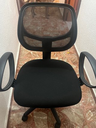 Silla de escritorio negra