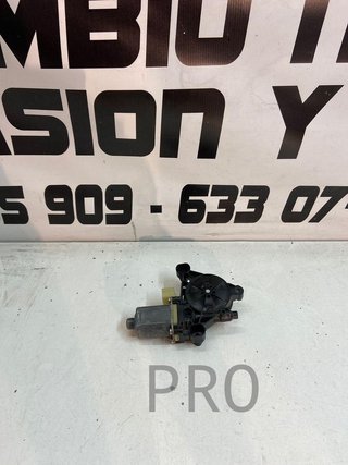 Seat leon 5F motor elevalunas ref: 5Q0959802B