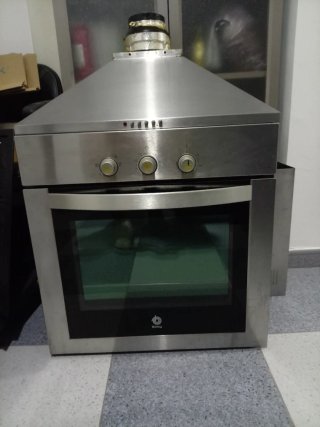 Horno y Campana Extractora Balay
