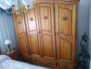 Armario de Madera Maciza