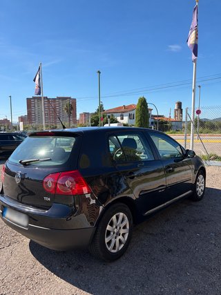 VOLKSWAGEN GOLF V 1.9 TDI 105 CV
