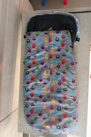 Saco para carro de bebé con estampado