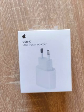 Adaptador de Corriente Apple USB-C 20W