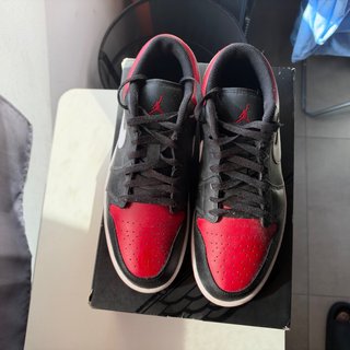 Zapatillas Nike Jordan Rojas y Negras