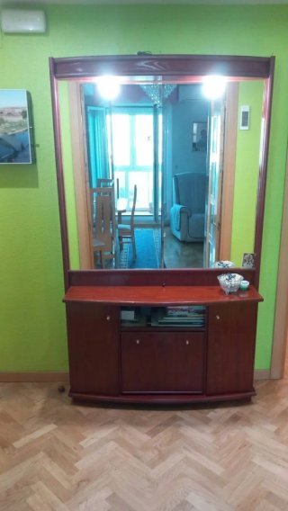 Mueble Recibidor con Espejo
