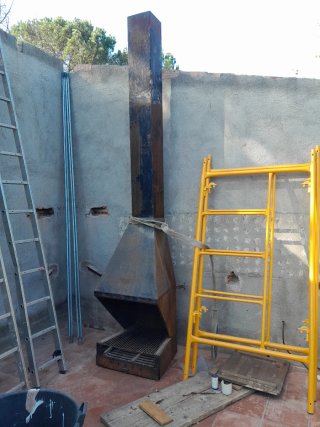 Barbacoa  Metálica para instalar con obra