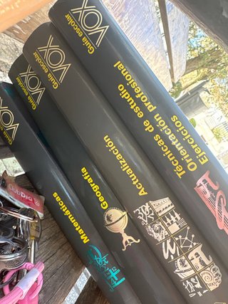 Vendo libros de coleccionista, marca vox