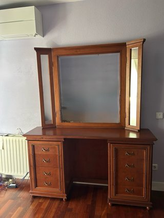 Tocador Clásico de Madera + Espejo desmontable