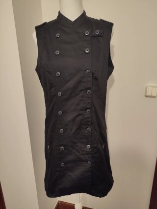 Vestido Negro Estilo Militar