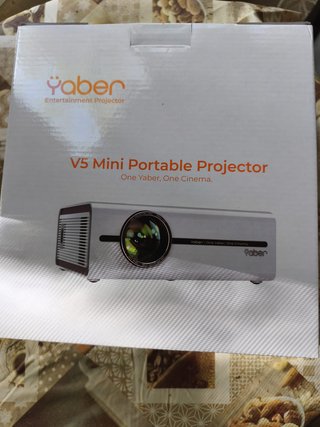 Proyector YABER V5 WiFi Bluetooth*nuevo*