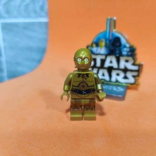 Minifigura LEGO Star Wars C-3PO