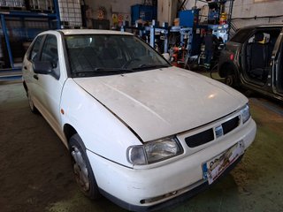 (Ref 17111) Desguace SEAT CORDOBA 1.6 I (75 CV)